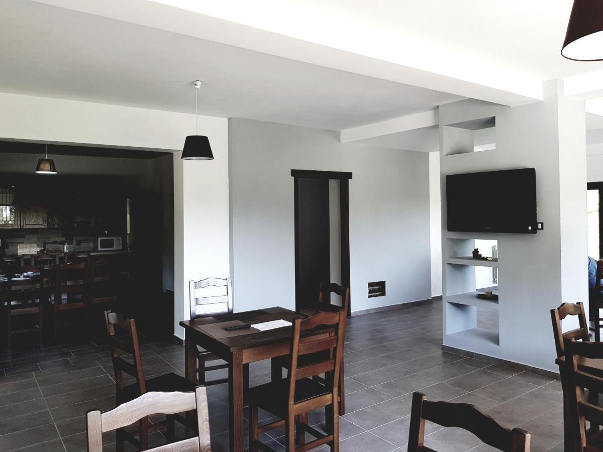 Heaven Guesthouse Корбени Екстериор снимка