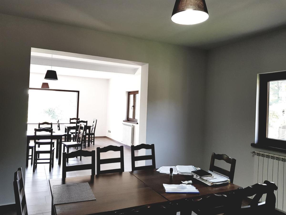 Heaven Guesthouse Корбени Екстериор снимка